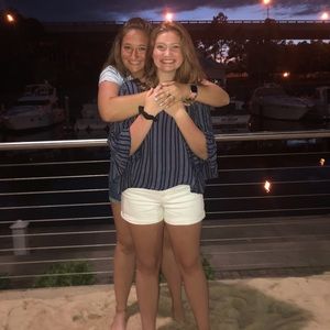 Meet your Posher, Abby